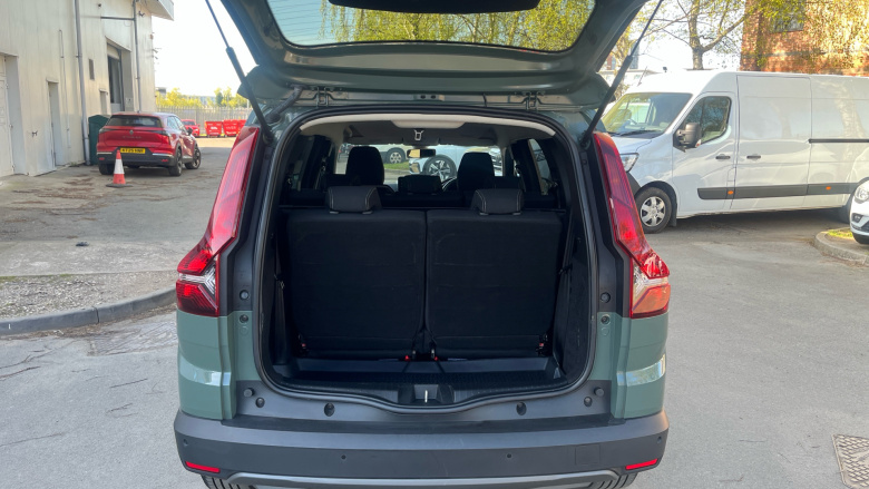 Dacia Jogger 1.0 TCe Extreme SE 5dr Petrol Estate